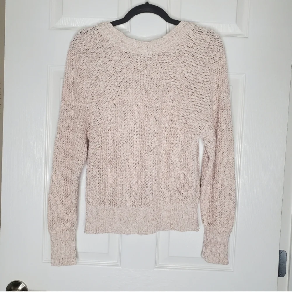 Free People excellent pale